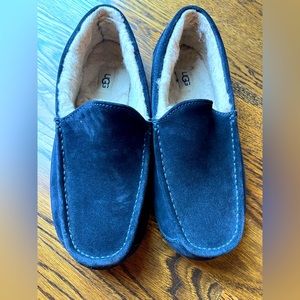 UGG- Ascot Slipper, Mens Size 10, EU43